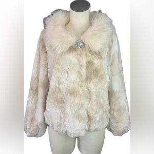 ✨Marc New York Andrew Marc Faux Fur Lined Cream Fuzzy Jacket Coat — Medium
